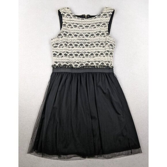 SPEECHLESS - GIRL'S BLACK & IVORY LACE FIT & FLARE DRESS - SIZE M - Picture 1 of 7